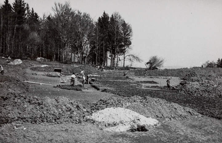 Baustelle für  die «Schulungslaufbahn»am Lärchenplatz 1946